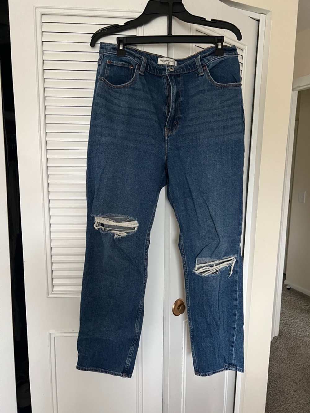 Abercrombie Mom Jeans *Long